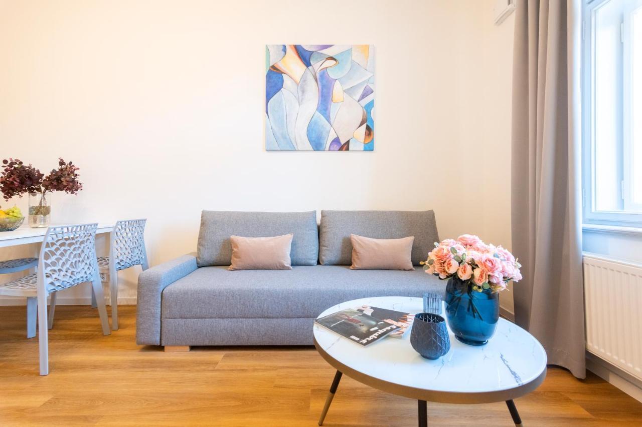 Apartahotel Hidden Art Boutique By Dwellfort
