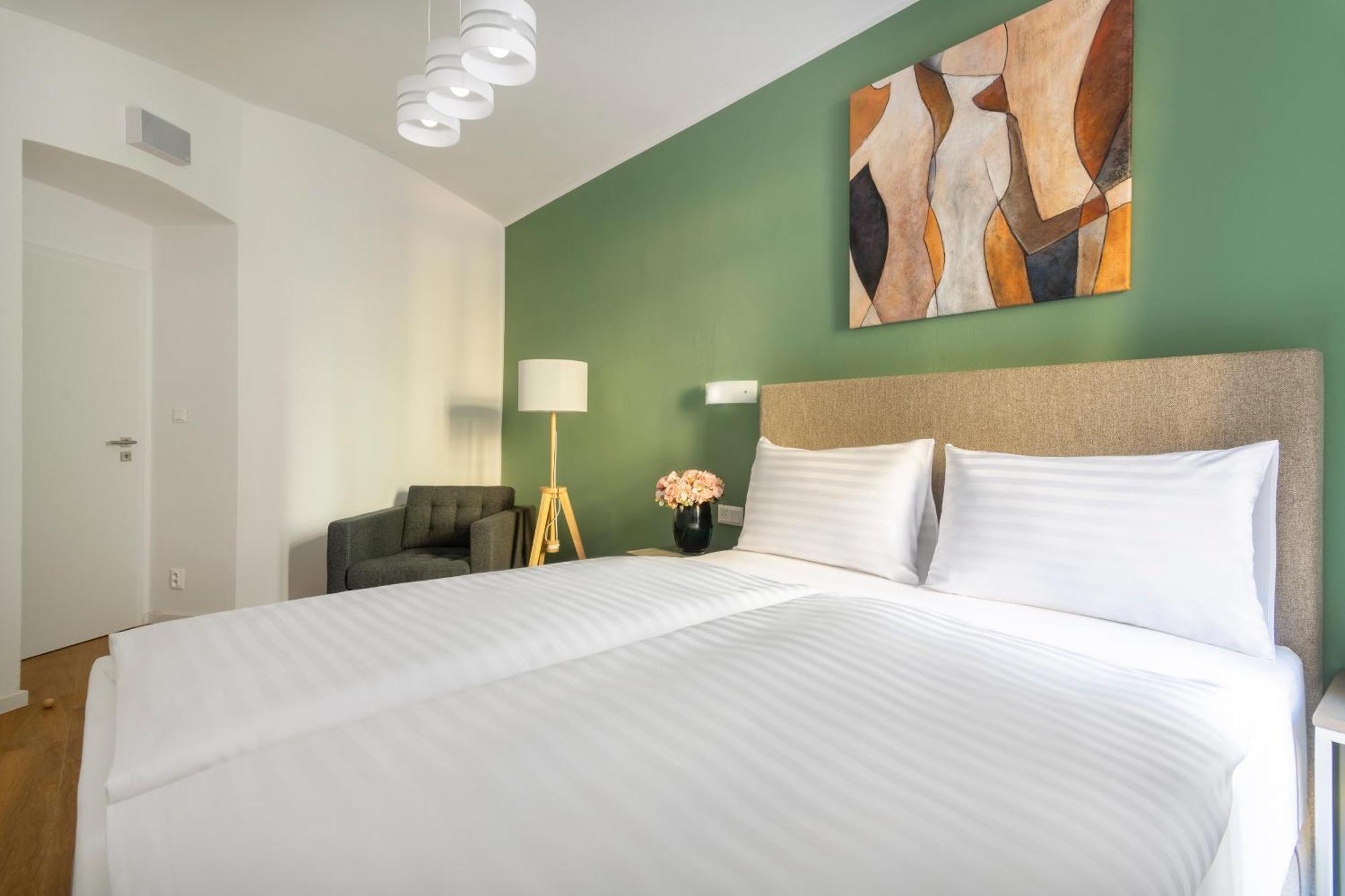 Hidden Art Boutique By Dwellfort Apartahotel