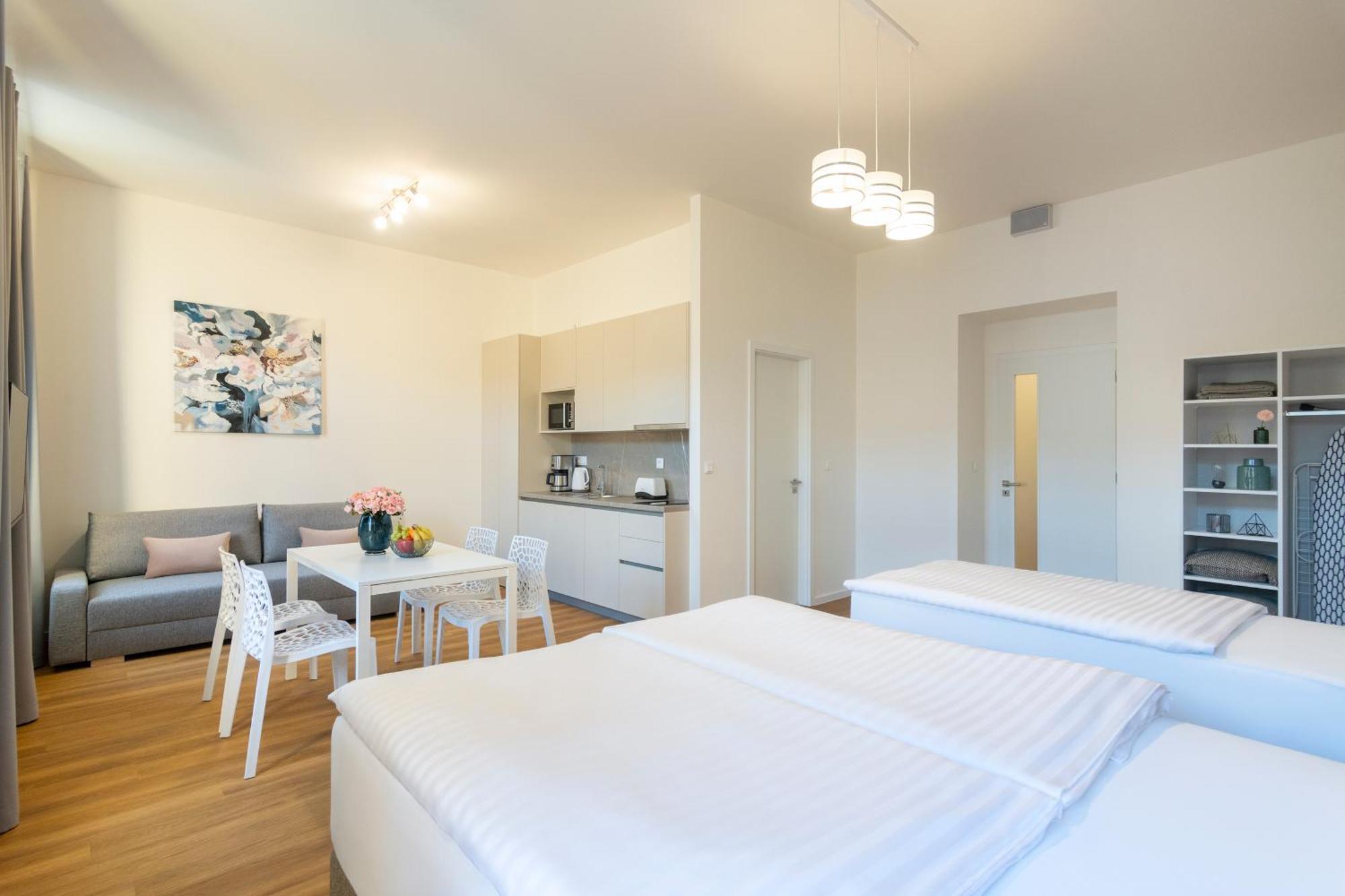 Hidden Art Boutique By Dwellfort Apartahotel Praga